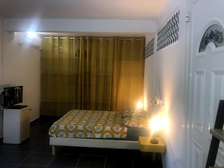 Studio cosy avec piscine Saint-Joseph Extérieur photo